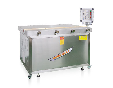 久羅防護罩高頻焊接機JL-1650HFL 久羅防護罩高頻焊接機JL-1650HFL